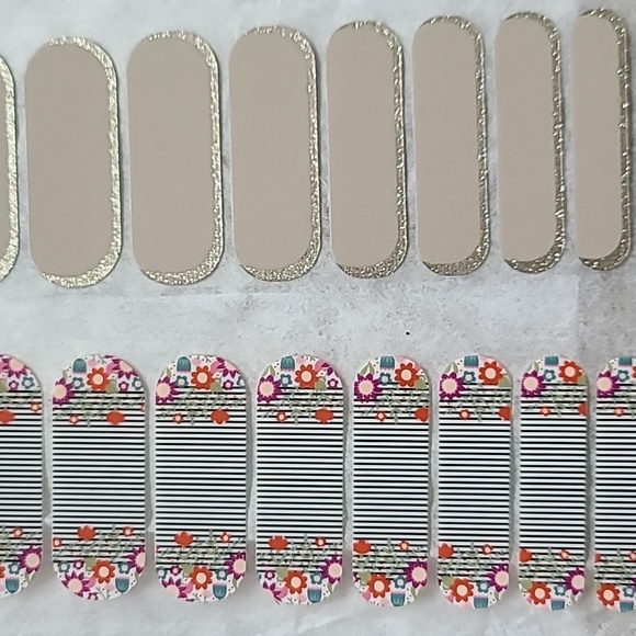 Jamberry Nail Lot - Blushing Floral, Metallic Berry, Iced, Luna, Silver Frost - Picture 7 of 11